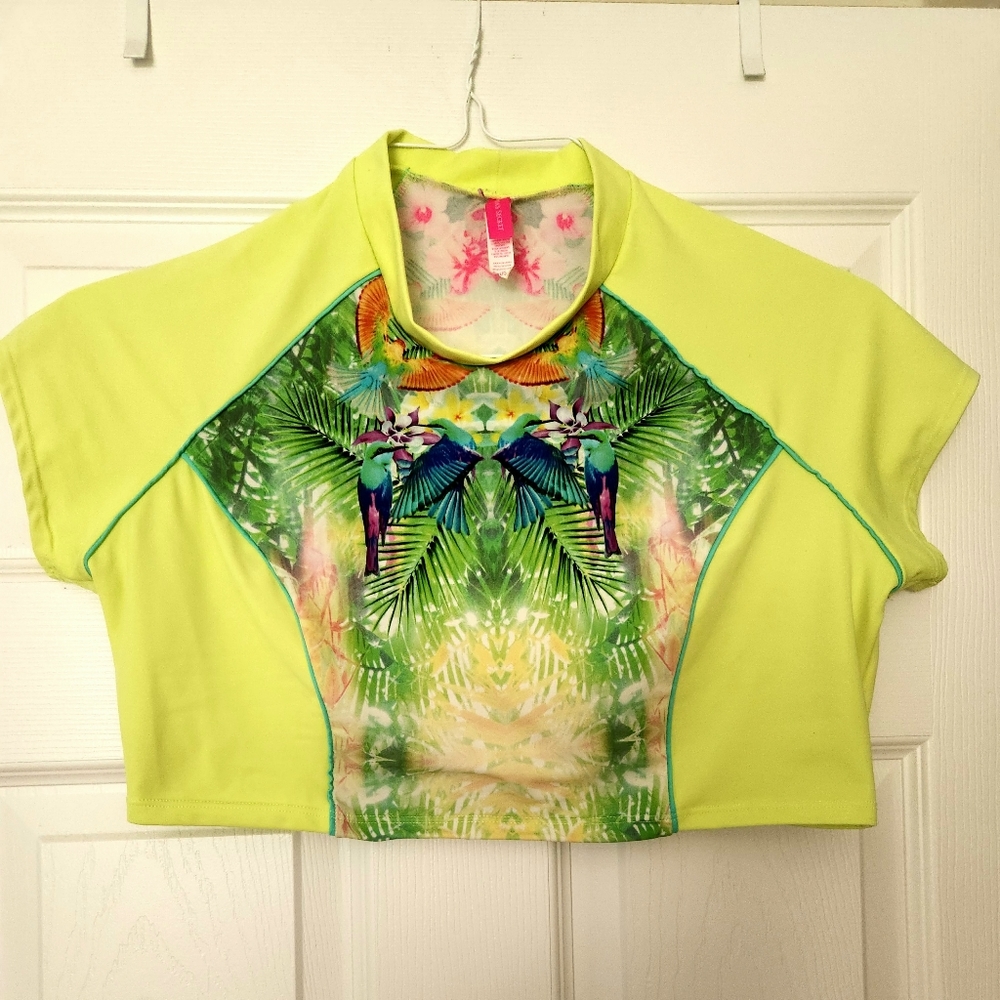 EUC Victoria's Secret bikini top-size Large